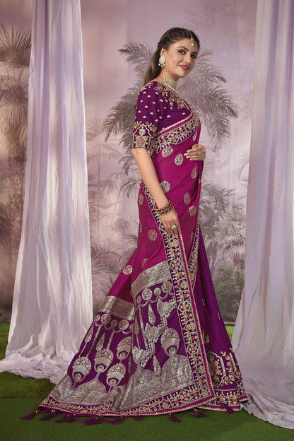 MANOHARI Banarasi Silk Blend Jacquard Work Saree - Pink