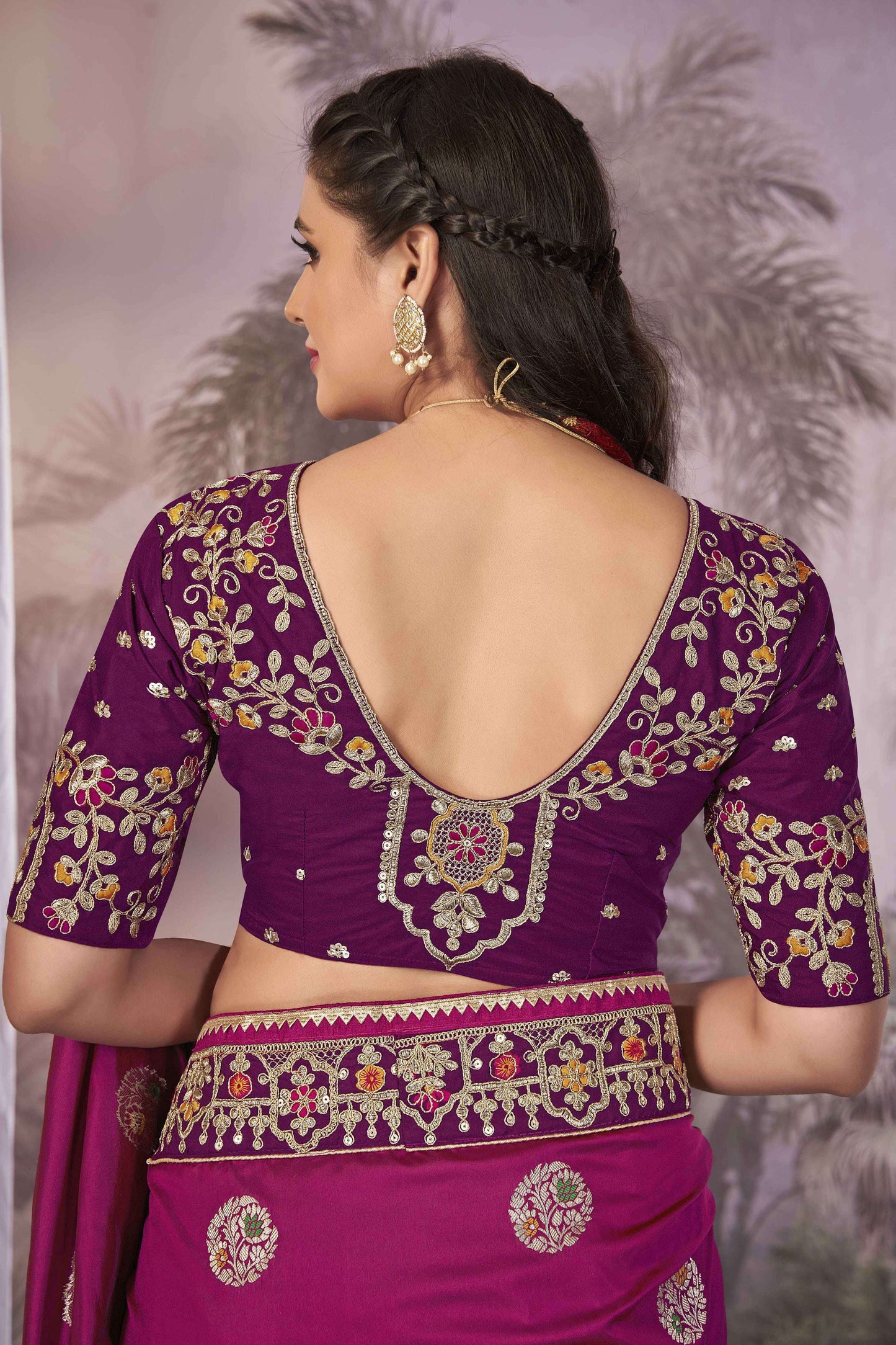 MANOHARI Banarasi Silk Blend Jacquard Work Saree - Pink