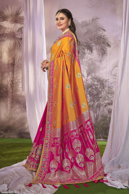 MANOHARI Banarasi Silk Blend Jacquard Work Saree - Pink