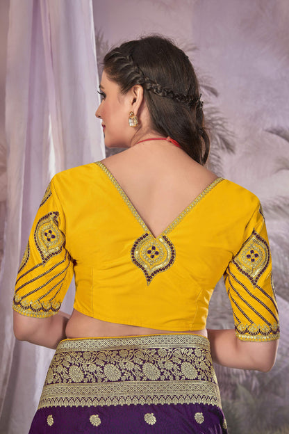 MANOHARI Banarasi Silk Blend Jacquard Work Saree - Purple
