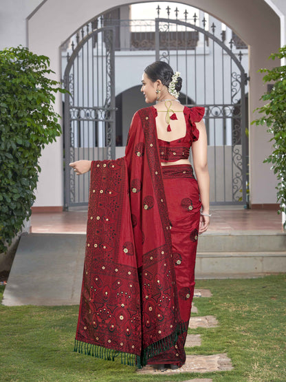 MANOHARI Banarasi Silk Blend Jacquard Work Saree - Red