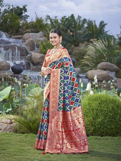 MANOHARI Banarasi Silk Blend Jacquard Work Saree - Blue