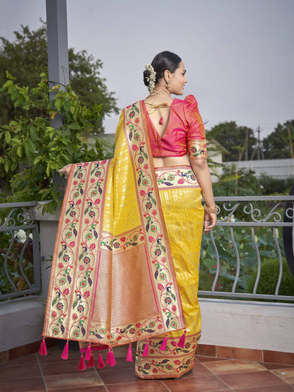 MANOHARI Banarasi Silk Blend Jacquard Work Saree - Yellow