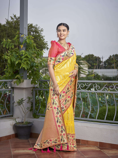 MANOHARI Banarasi Silk Blend Jacquard Work Saree - Yellow