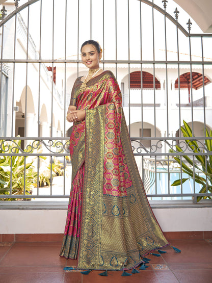 MANOHARI Banarasi Silk Blend Jacquard Work Saree - Pink