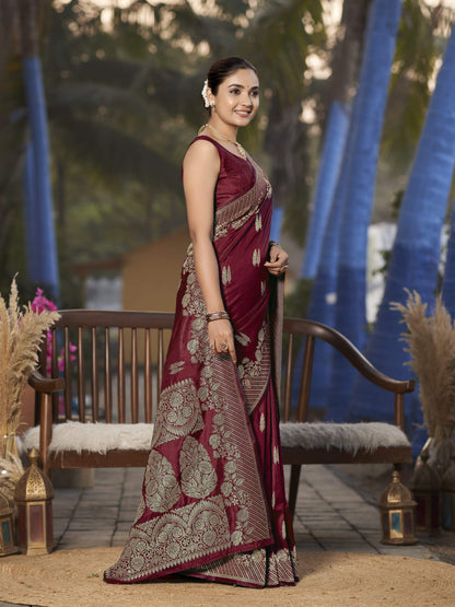 MANOHARI Banarasi Silk Blend Jacquard Work Saree - Red