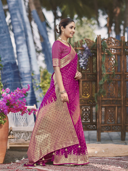 MANOHARI Banarasi Silk Blend Jacquard Work Saree - Pink