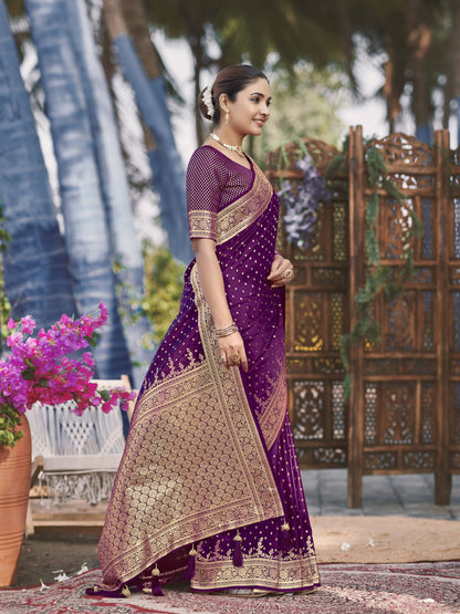 MANOHARI Banarasi Silk Blend Jacquard Work Saree - Purple
