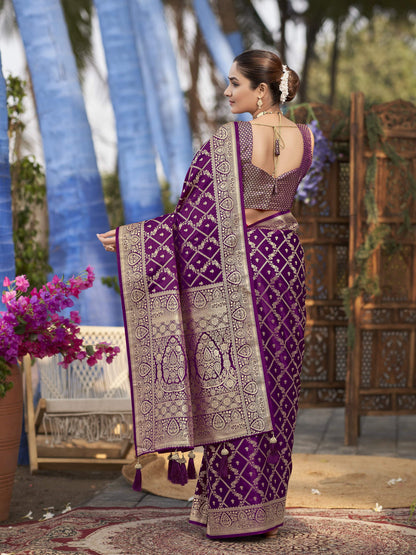 MANOHARI Banarasi Silk Blend Jacquard Work Saree - Purple