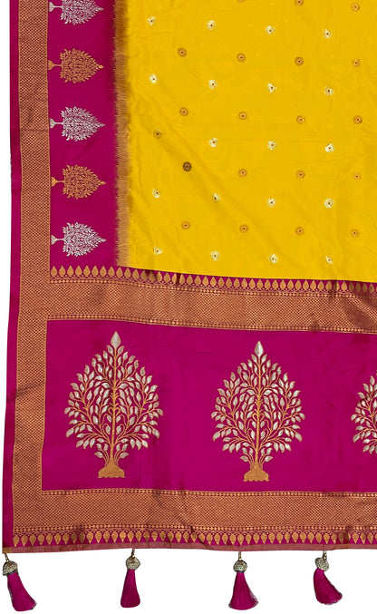 MANOHARI Banarasi Silk Blend Jacquard Work Saree - Yellow