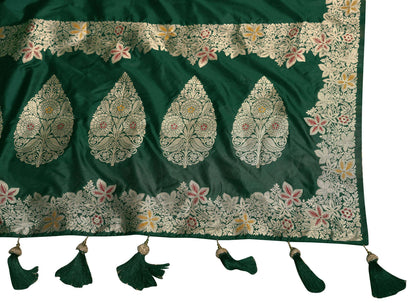 MANOHARI Banarasi Silk Blend Jacquard Work Saree - Green