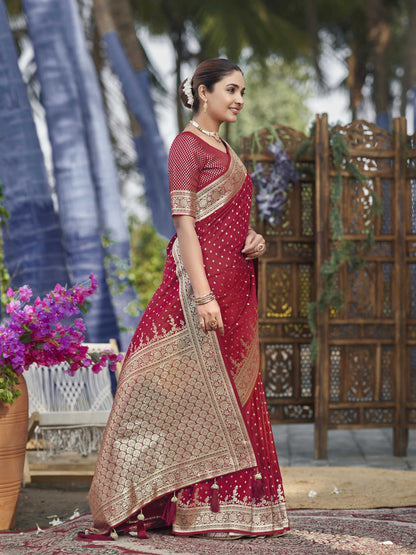 MANOHARI Banarasi Silk Blend Jacquard Work Saree - Red