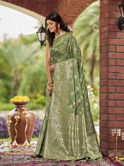 MANOHARI Banarasi Silk Blend Jacquard Work Saree - Green
