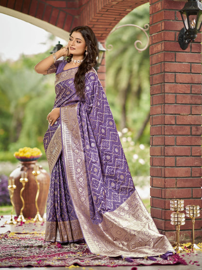 MANOHARI Banarasi Silk Blend Jacquard Work Saree - Purple