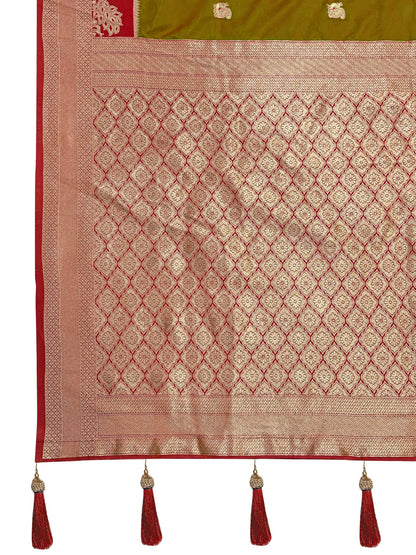 MANOHARI Banarasi Silk Blend Jacquard Work Saree - Green