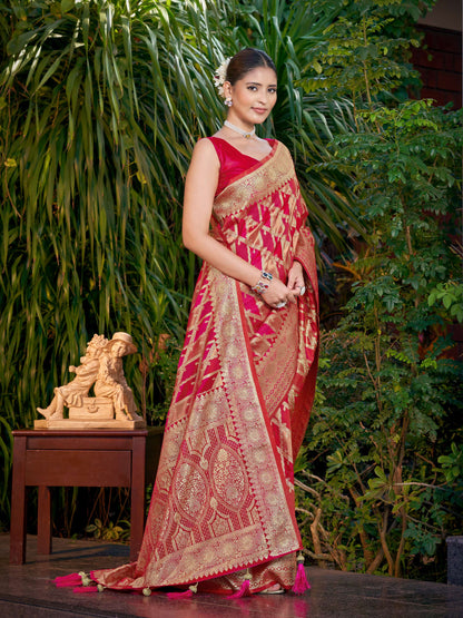 MANOHARI Banarasi Silk Blend Jacquard Work Saree - Pink