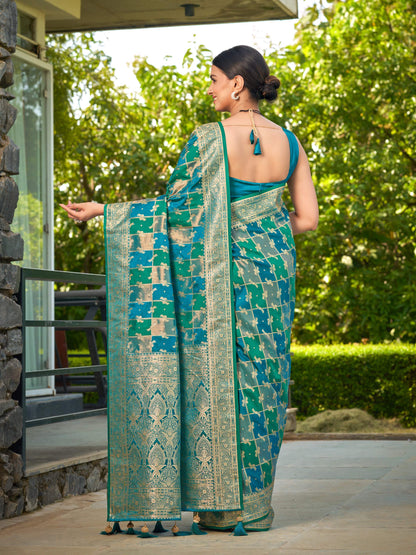 MANOHARI Banarasi Silk Blend Jacquard Work Saree - Turquoise
