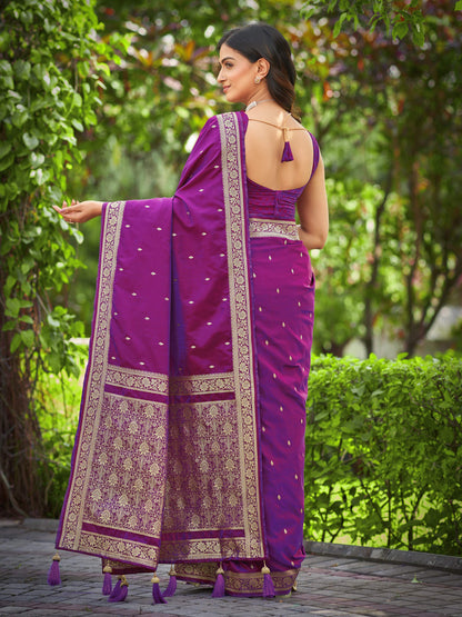 MANOHARI Banarasi Silk Blend Jacquard Work Saree - Purple