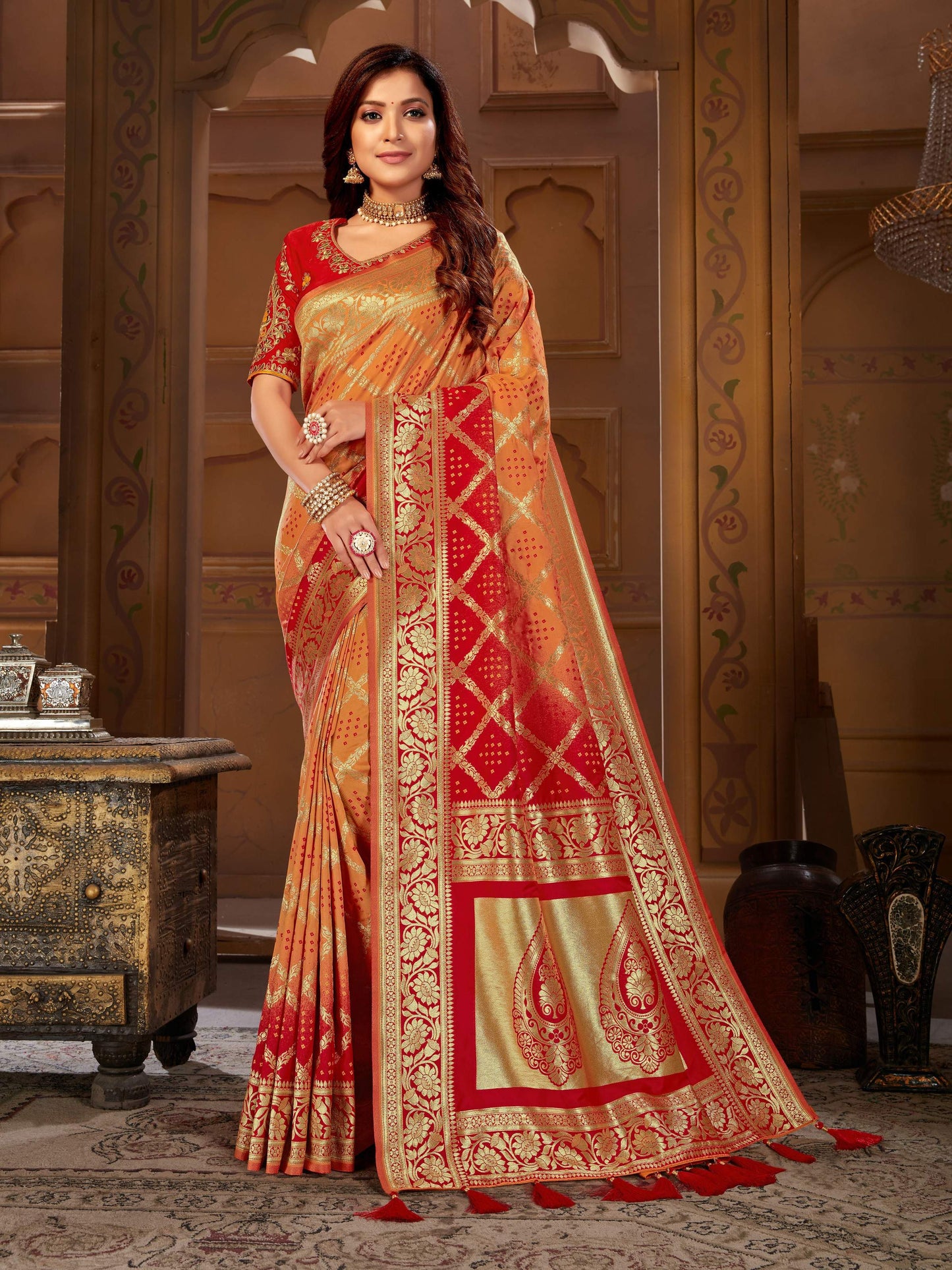 MANOHARI Banarasi Silk Blend Jacquard Work Saree - Yellow