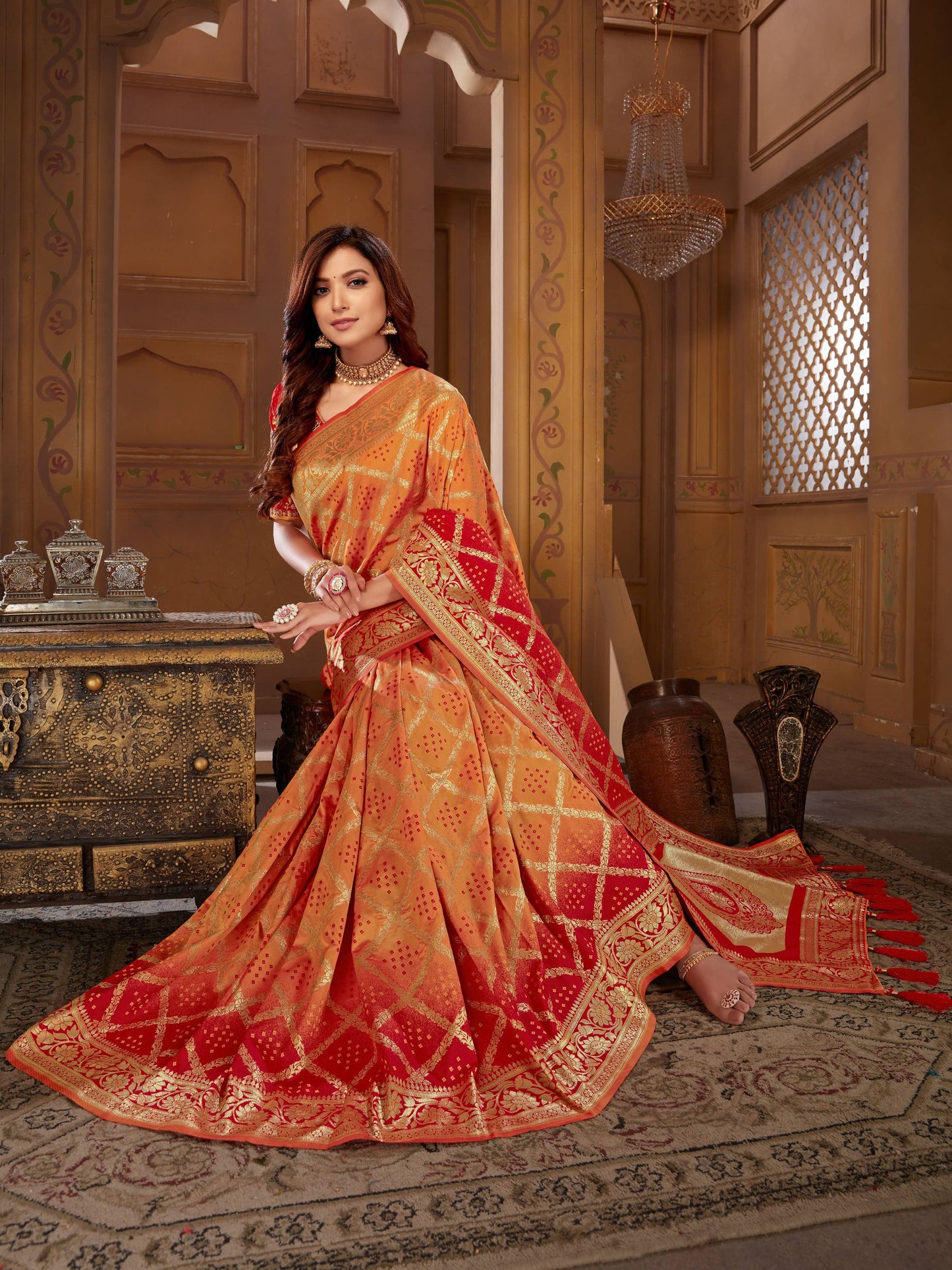 MANOHARI Banarasi Silk Blend Jacquard Work Saree - Yellow