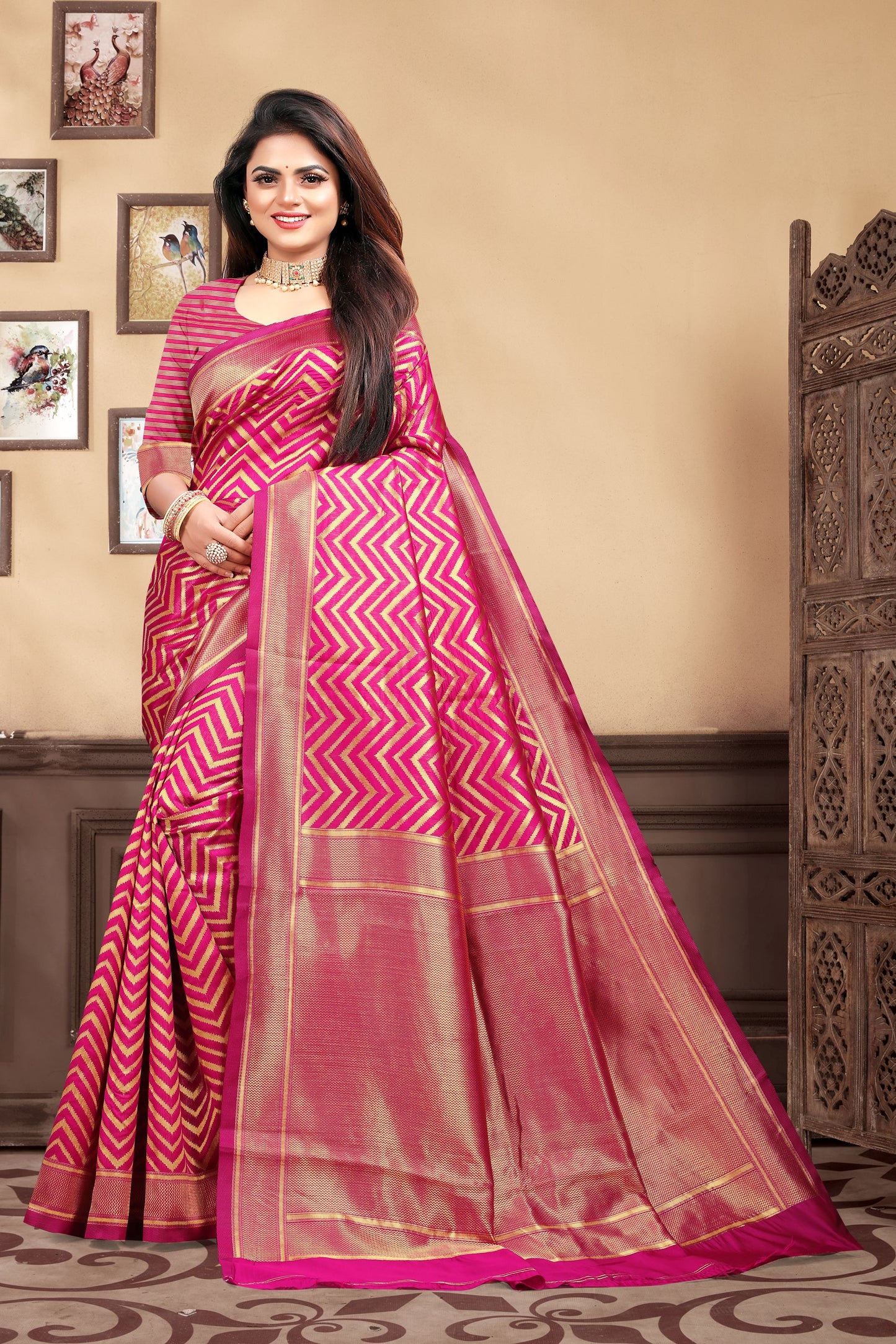 Vedant Vastram Litchi Silk Designer Banarasi Saree - Magenta