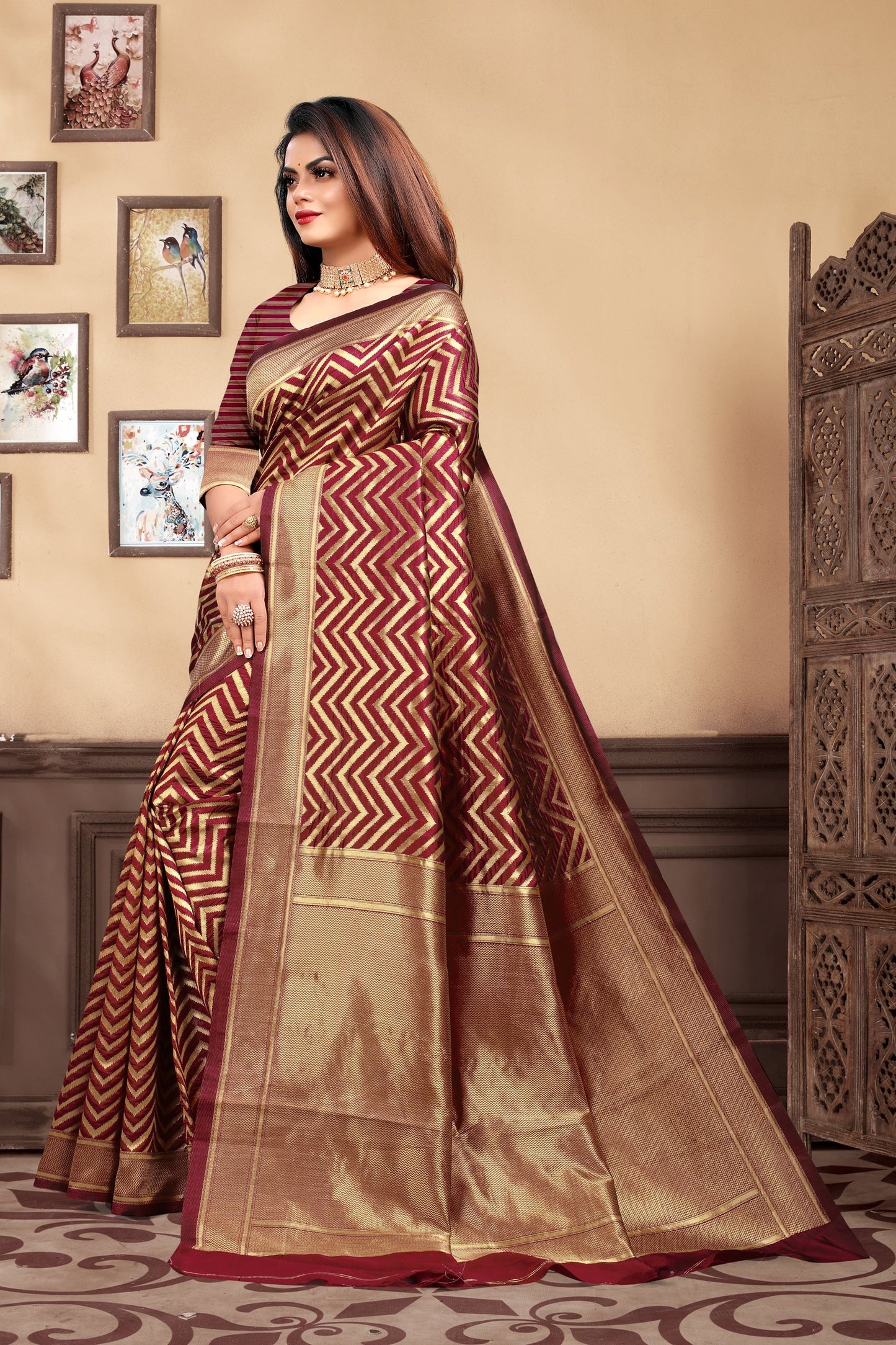 Vedant Vastram Litchi Silk Designer Banarasi Saree - Maroon