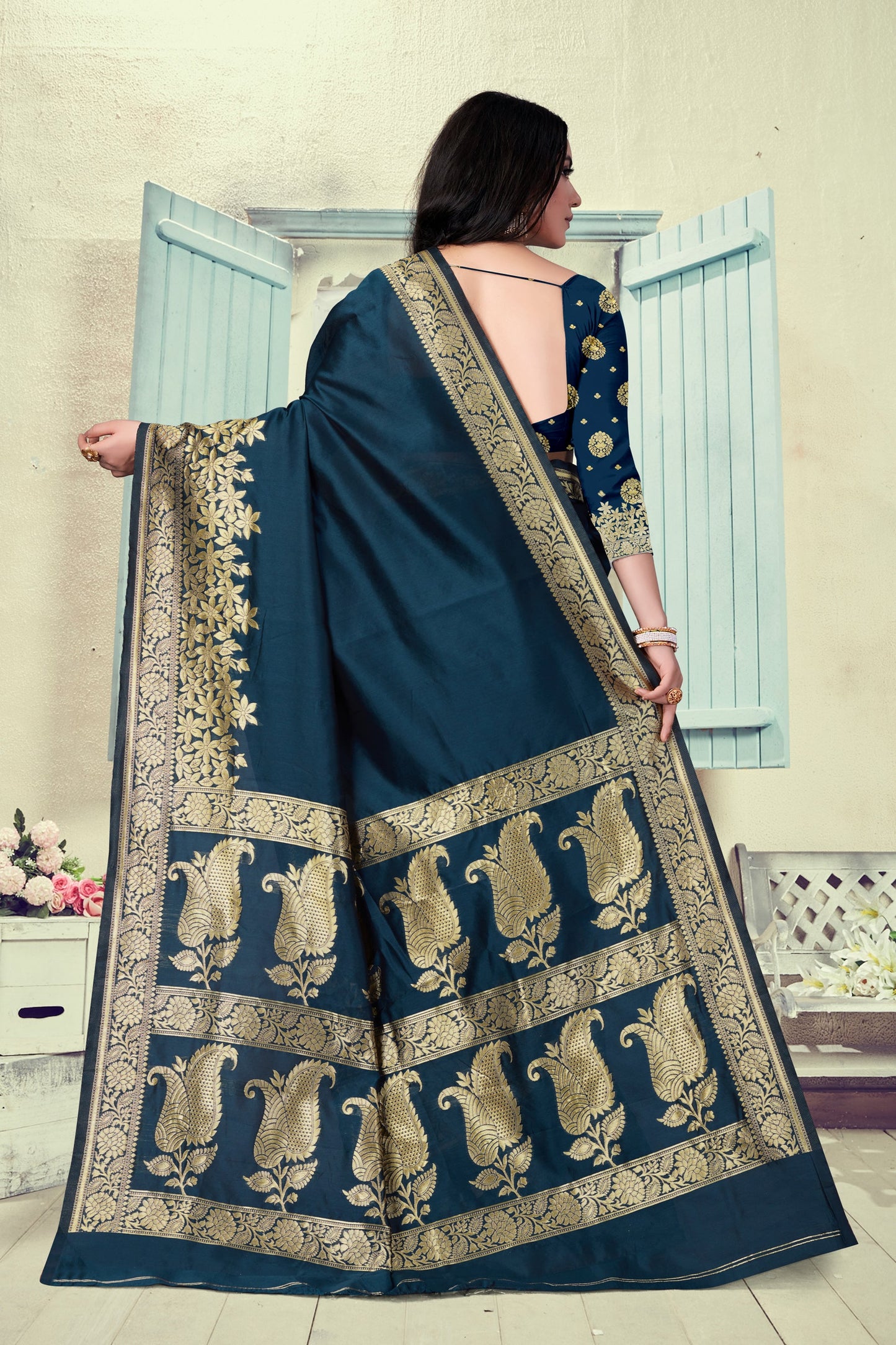 Vedant Vastram Litchi Silk Designer Banarasi Saree - Morpich