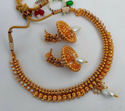 White Kemp Mango Necklace Set