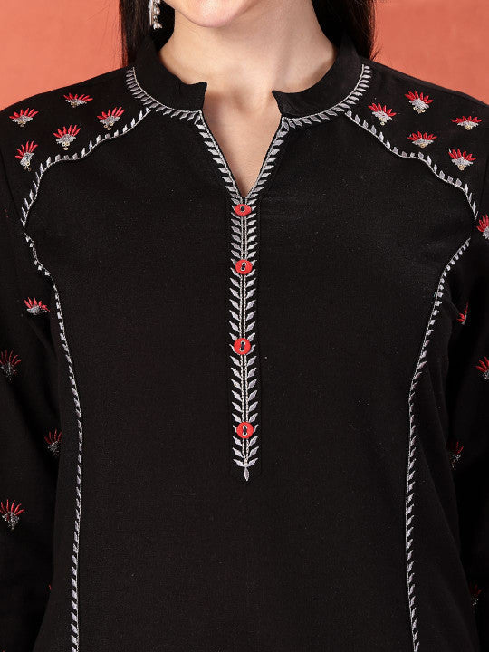 Sangria Floral Embroidered Thread Work Mandarin Collar Pure Cotton Straight Kurta