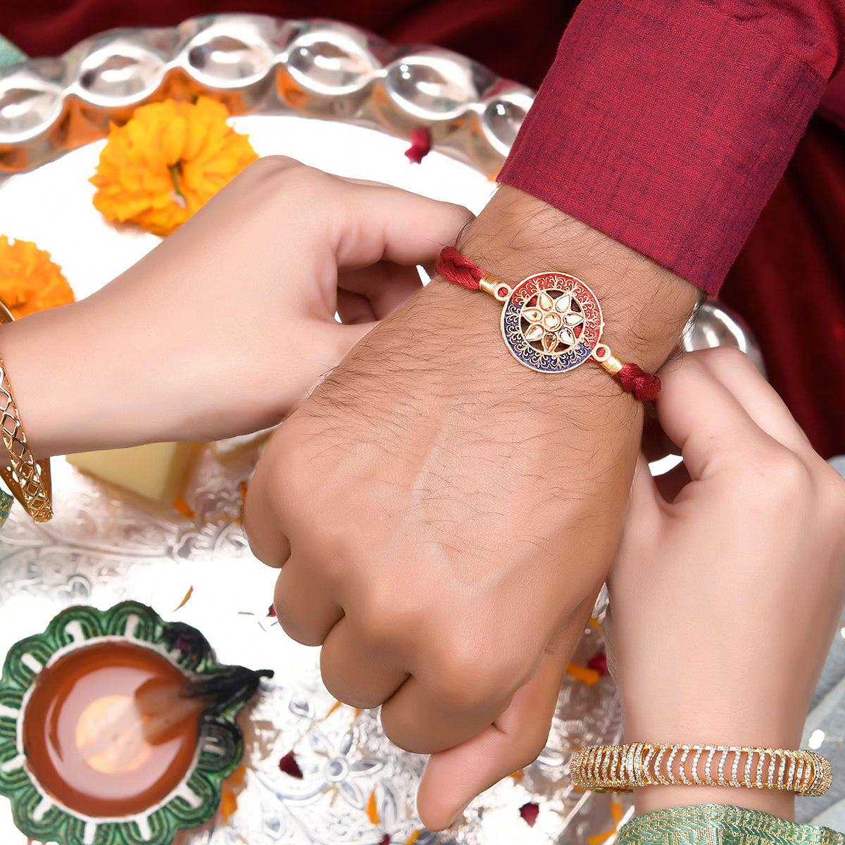 trueBrowns X Voylla Floral Motif Braided Thread Rakhi