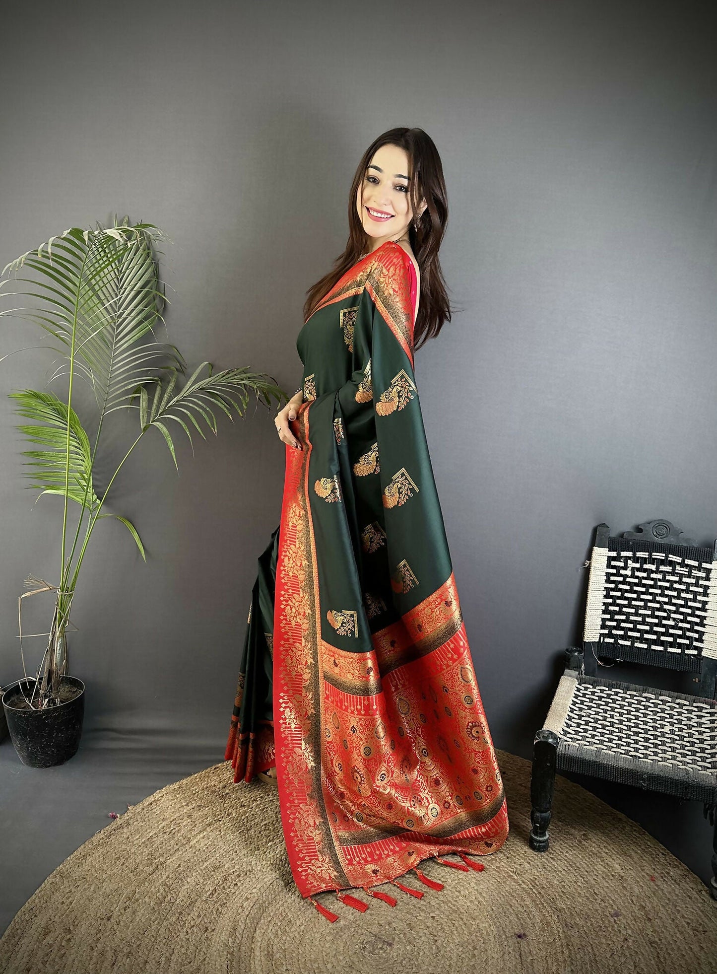 Joban Fashion Dark Green Banarasi Soft Silk Peacock Butta Work Saree