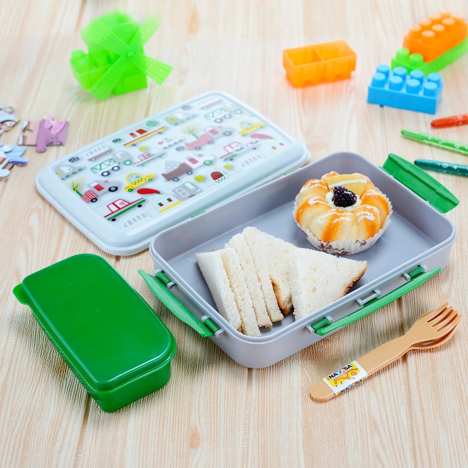 Nayasa On The Go DLX Big Plastic Lunch Box