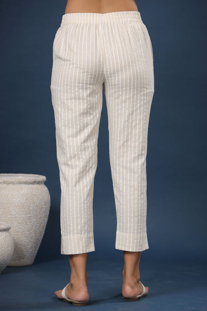 Juniper Women Natural Cotton Flex Striped Slim Fit Pant/Slim Pant
