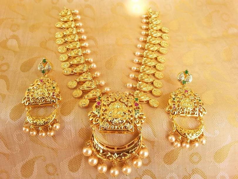 Gold-Polished Multicolor Lakshmi Kasu Necklace Set