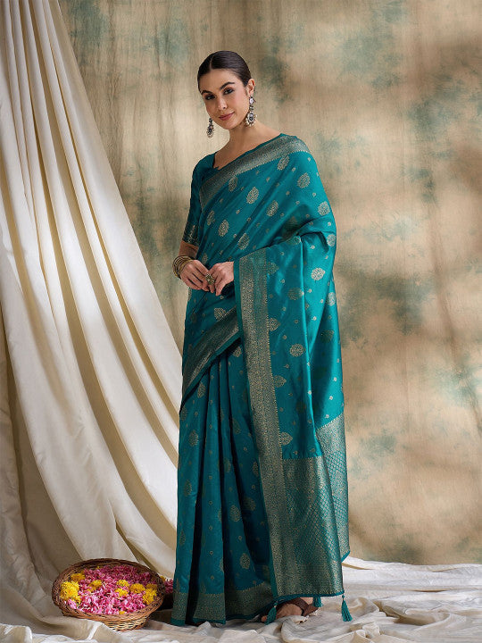 Sangria Woven Design Banarasi Saree With Blouse