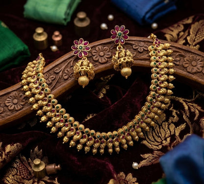 Jewel City Antique Gold Plated South Indian Temple Jewelry Set Choker Necklace Jhumka Earrings Wedding Festival