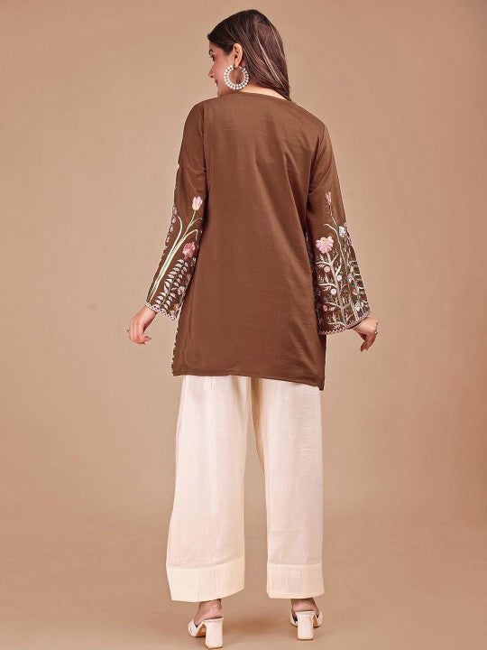 Tikhi Imli Embroidered Tunic With Trousers Co-Ords