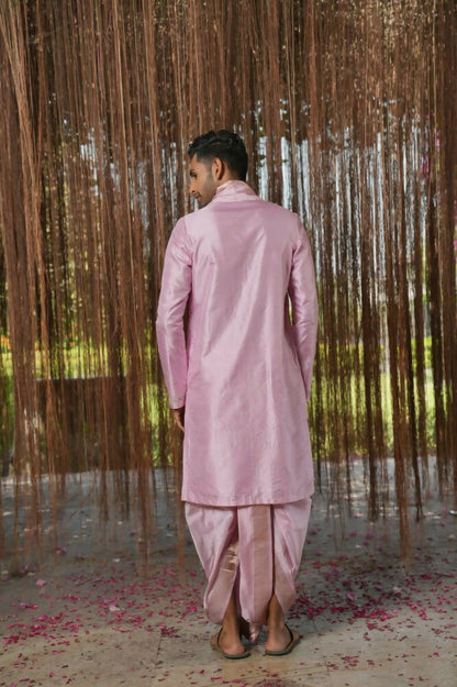 Lavender Kanjivaram Machien Embroidered Pattu Set by Hilo Design
