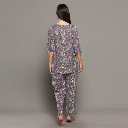Breathables Women Cotton Printed Loungewear Kurta And Pants Co-Ord Set Grey I Night Wear | Floral Print