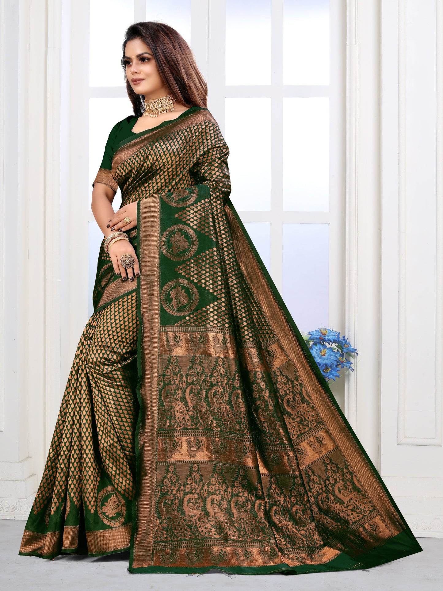 Vedant Vastram Litchi Silk Designer Banarasi Saree - Green