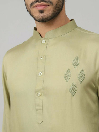 Motif Embroidered Cotton Kurta by Hilo Design