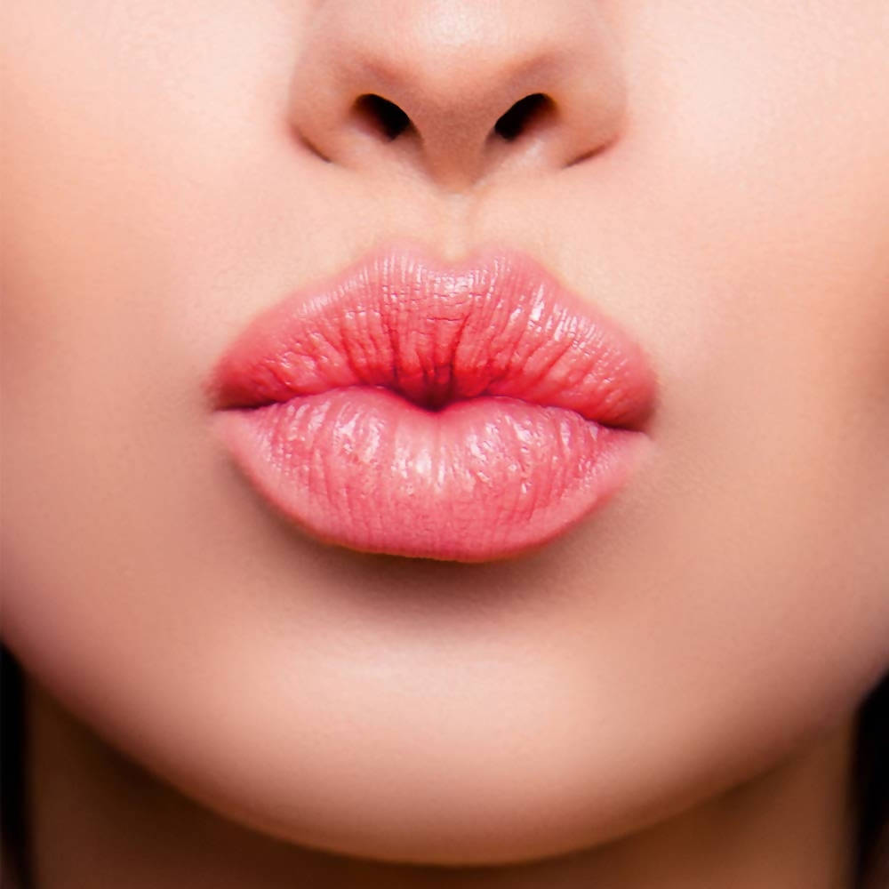 Lakme Lip Love Gelato Chapstick Fresh Orange - 4.5 gms