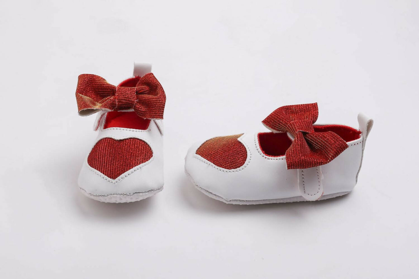 Tiny Bugs Girls Heart Bow Detailing Booties - White & Red