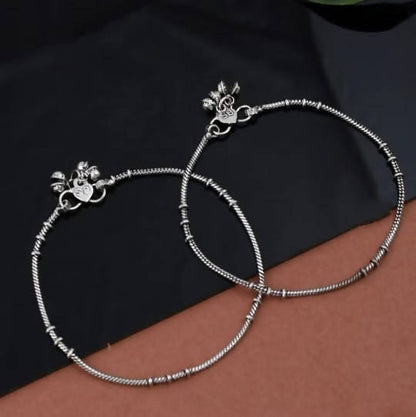 Mominos Fashion Beautiful Trendy Oxidised Silver Plated Anklets