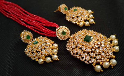 Gorgeous Necklace Set