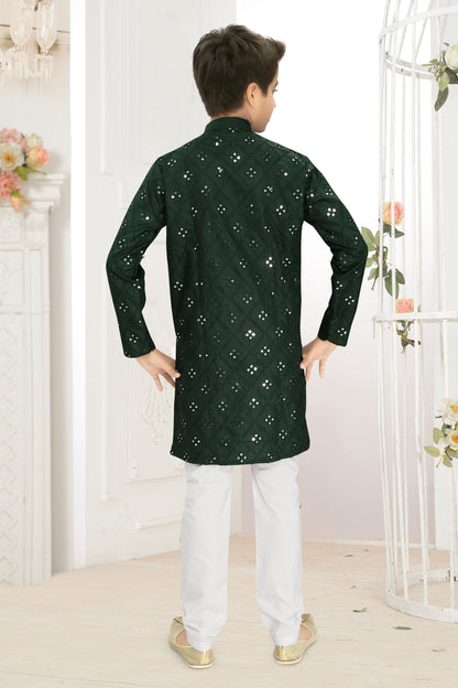 Neera Trendz Green Cotton Blend Mirror Work Kid's Kurta With Pyjama