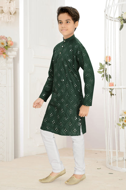 Neera Trendz Green Cotton Blend Mirror Work Kid's Kurta With Pyjama