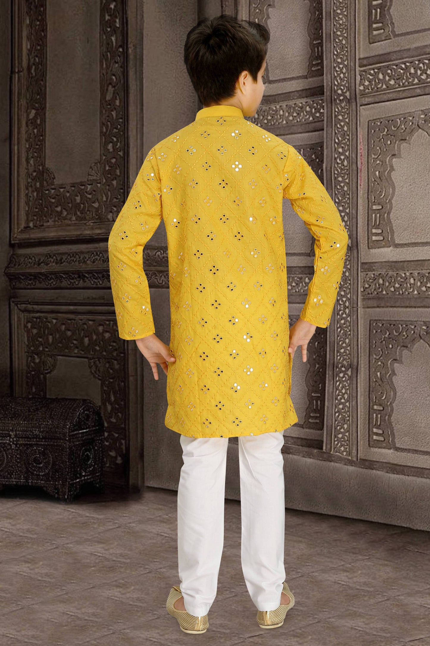 Neera Trendz Yellow Cotton Blend Mirror Work Kid's Kurta With Pyjama