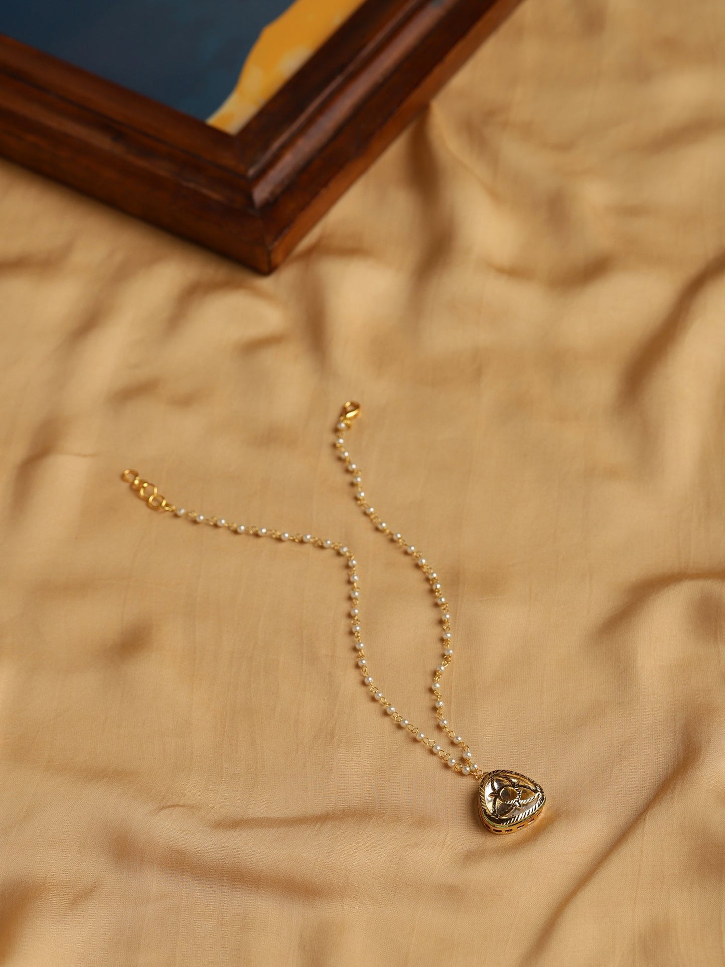 Gold-Polished White Chain - Ruby Raang