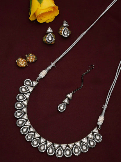 Silver Kundan Choker With Earrings And Maang Tikka - Ruby Raang